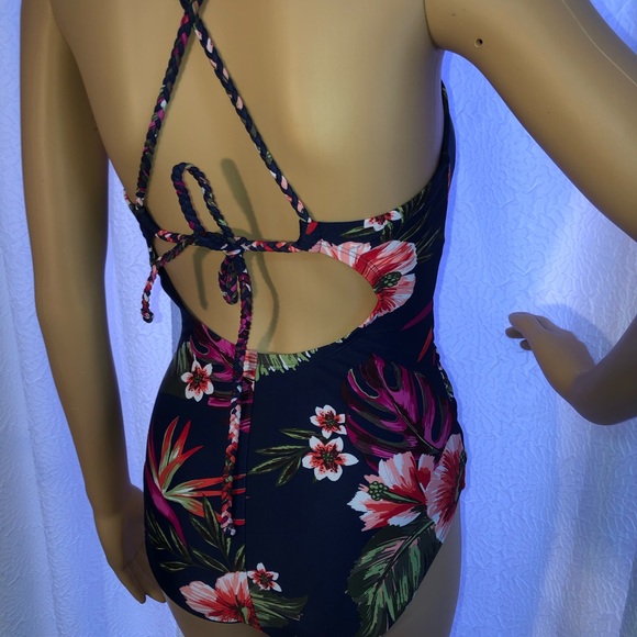 NWT Kona Sol Target One Piece Bathing Swim Suit - Picture 7 of 8